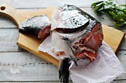 Суповой набор из форели (голова, позвоночник, хвост) - цена 250 рублей